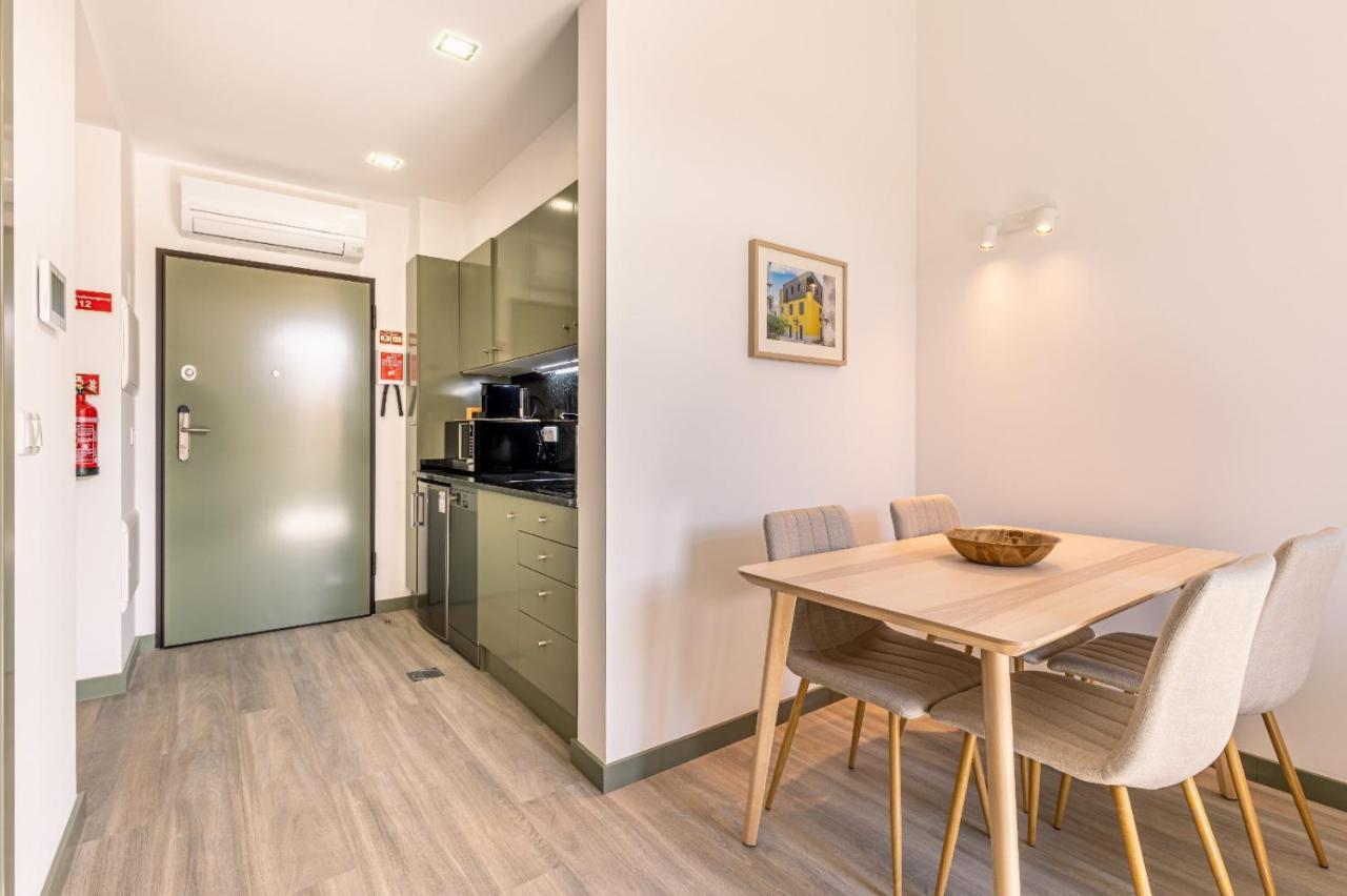 Fort Bay Suite Apartments Machico  Exterior photo